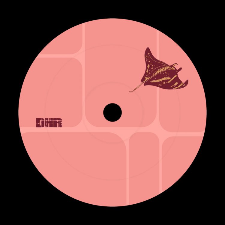 Robbie N4HC – Dogs in the Night (KWAKE’s Collar and Leash Mix) [DHR]